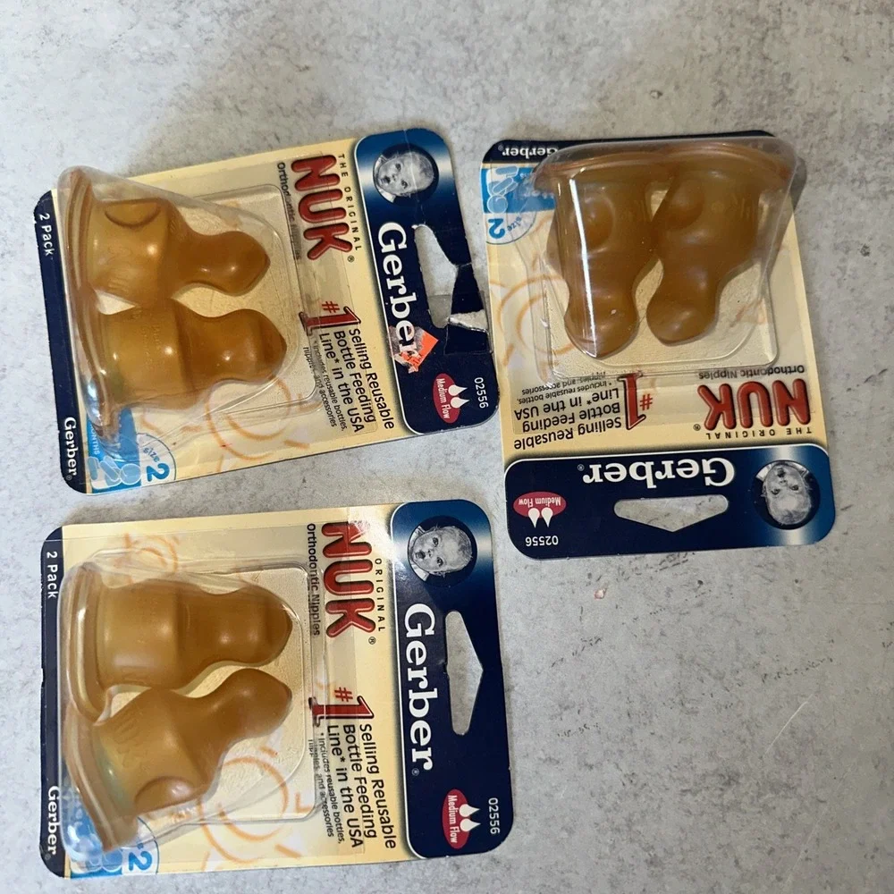3- 2pk Vintage 2004 Gerber NUK Orthodontic Latex Bottle Nipples Medium Flow NOS